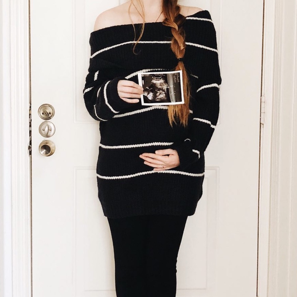 Maternity oversized sweater